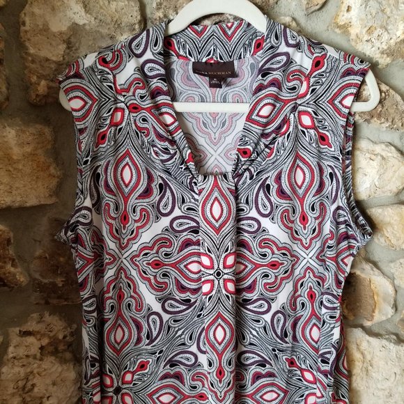 Dana Buchman Tops - EUC Dana Buchman sleeveless top (XL)